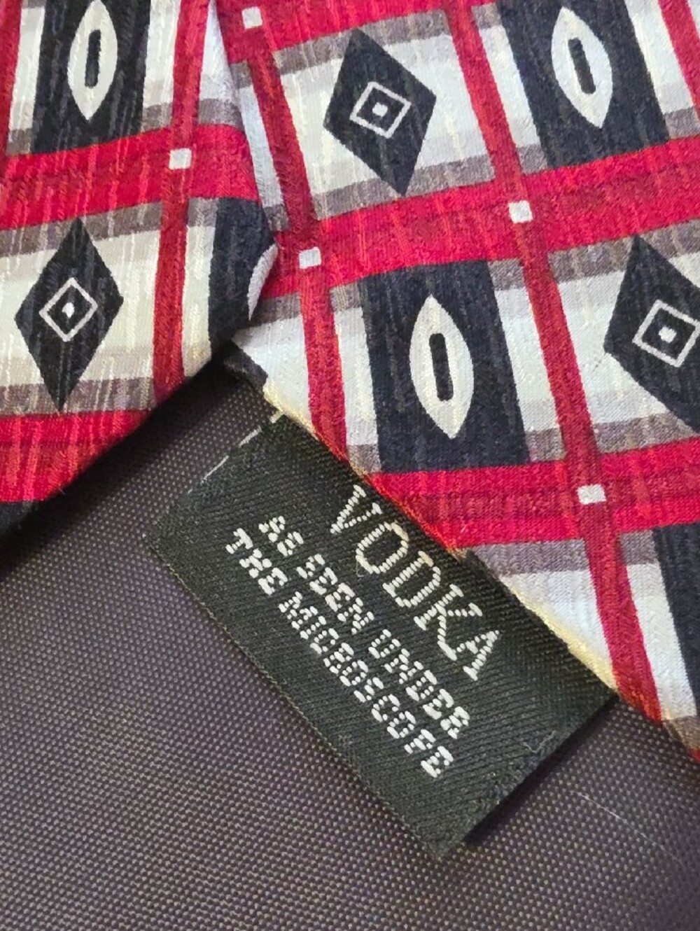 Cocktail Collection "Vodka" Tie - Picture 3 of 4